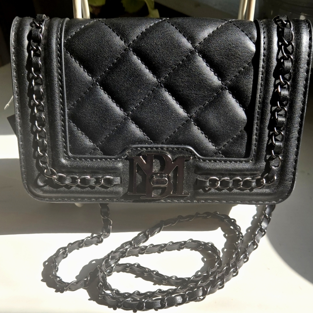 Badgley Mischka Quilted Black Crossbody Bag